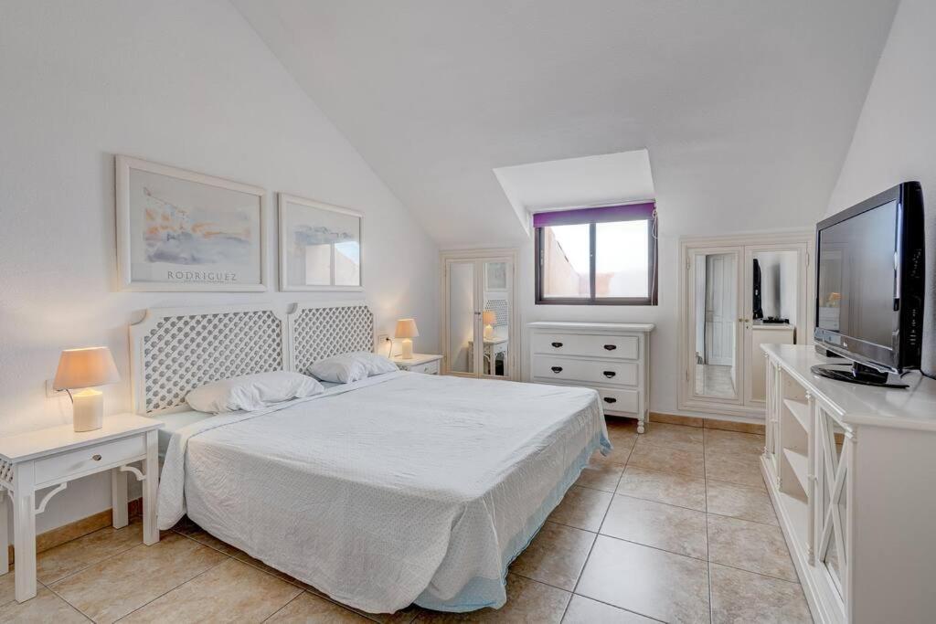 Royal Garden - 2 Bedroom Playa de las Americas  Bagian luar foto